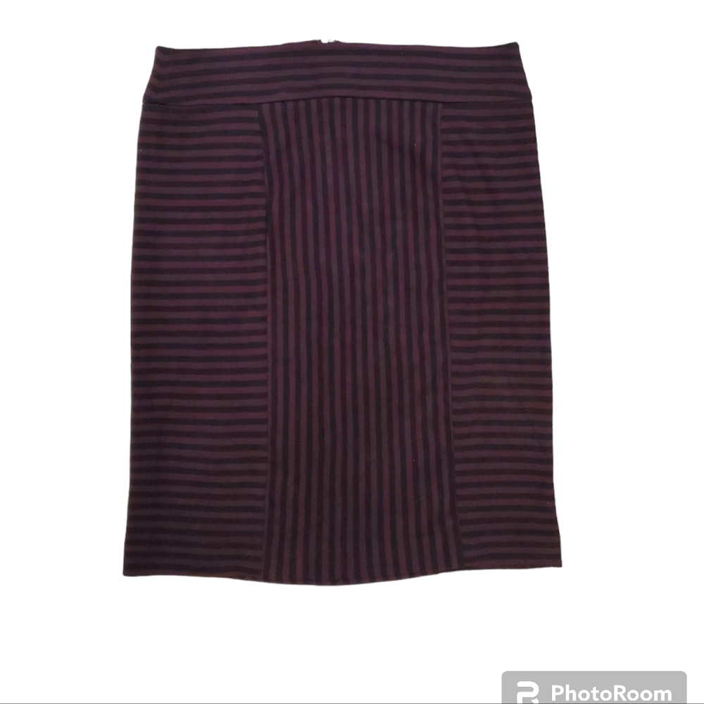 Ann Taylor Loft Women's Black Red Striped Pencil Skirt Size 8